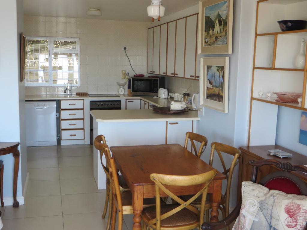 No. 1 Living Waters Apartman Simonʼs Town Kültér fotó